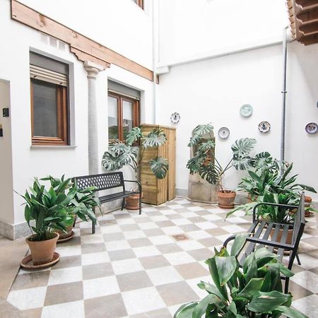 Tuguest Gracia Apartments Granada Exterior foto