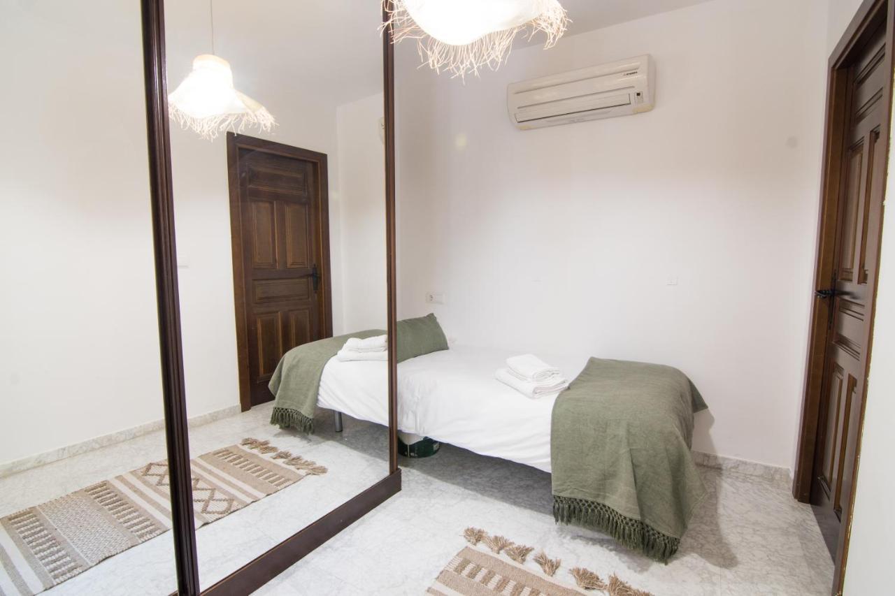 Tuguest Gracia Apartments Granada Exterior foto